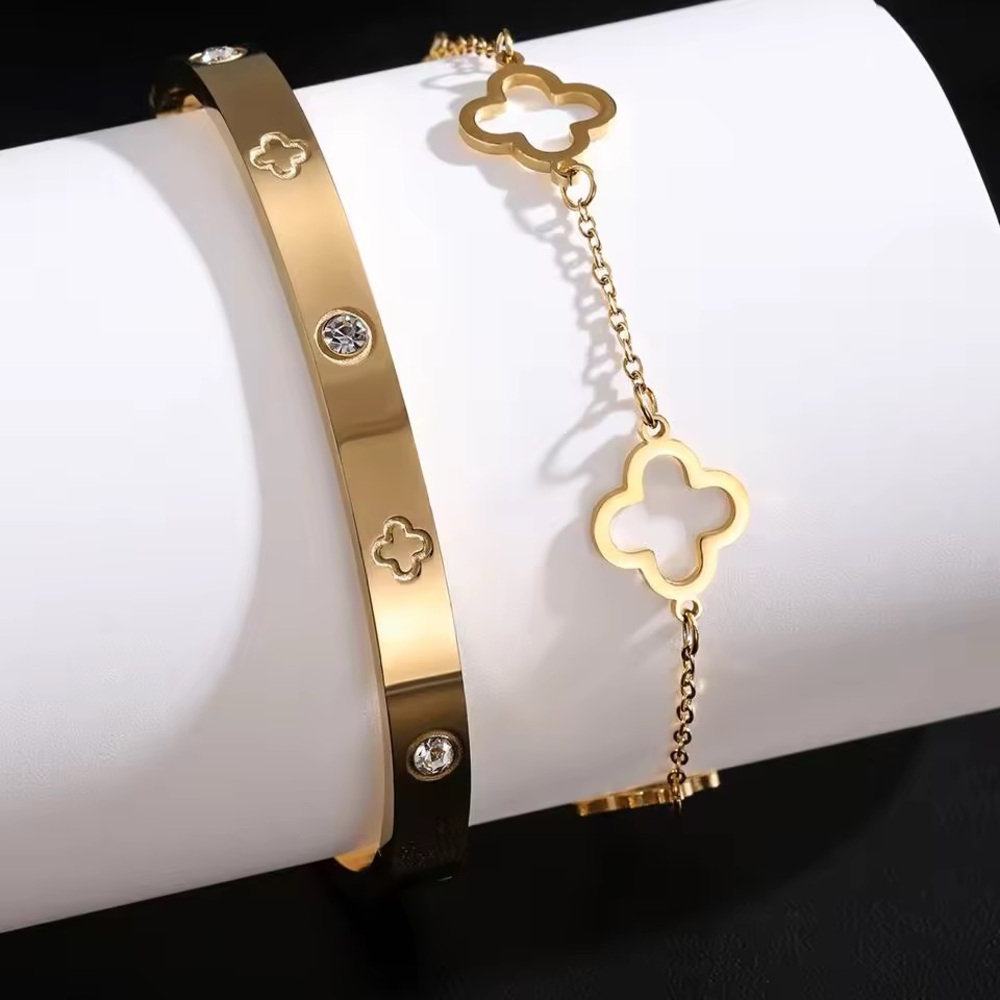 Elegant Gold Bracelet Set with Crystal Accents